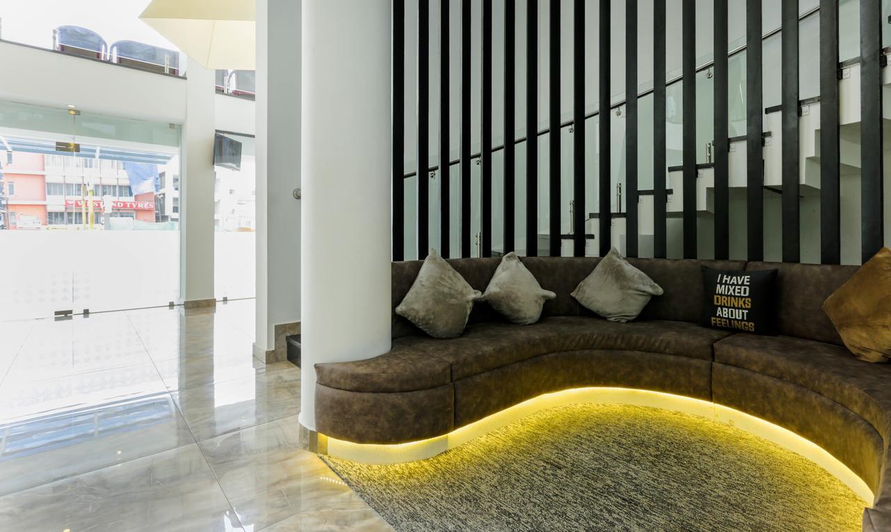 Kochi Hotel Crown Suites מראה חיצוני תמונה